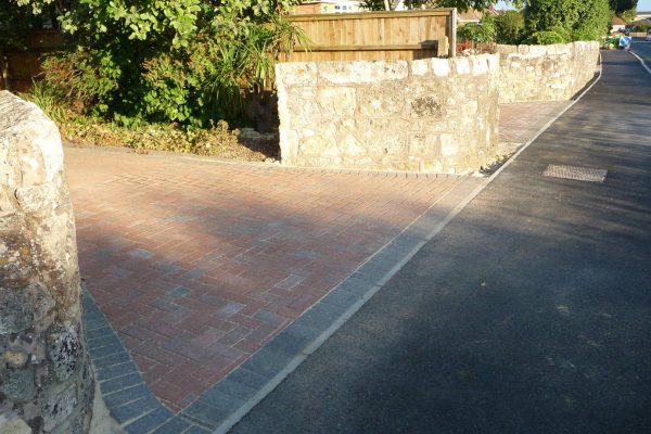 Cowes_Baring_Road_pavement_road_works_11